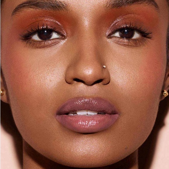 Fenty Beauty Gloss Bomb Cream in Fenty Glow 02 Universal Rose Nude BNWT - Picture 4 of 7